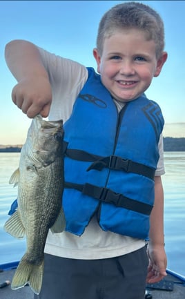 4-6 Hour Trip – Bass Fishing