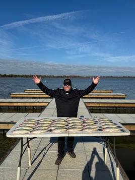 Slabbin’ out on big Millwood Crappie