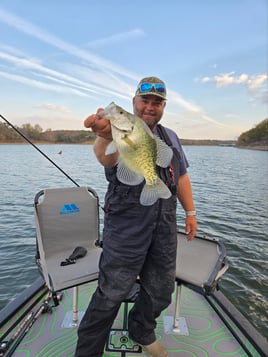 Slabbin’ out on big Millwood Crappie
