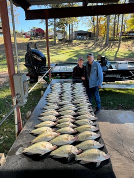 Slabbin’ out on big Millwood Crappie