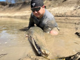 Alligator Gar Fishing
