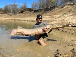 Alligator Gar Fishing