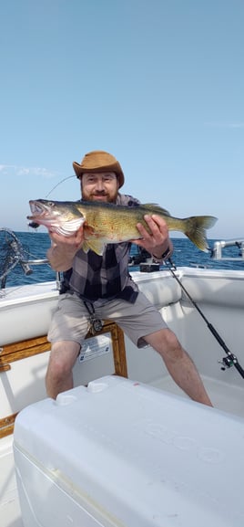 8 Hour Trip – Walleye