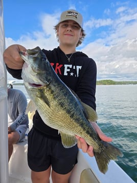 4-8 Hour Fishing Trip – Lake Lanier