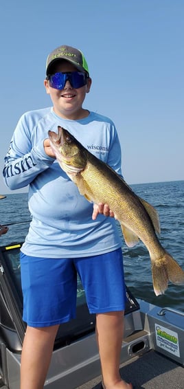 Full Day or Half Day Trip – Walleye
