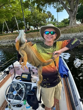 Iguana Hunting Adventure 