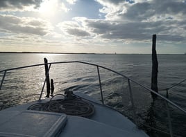 Early Offshore + Island Stop