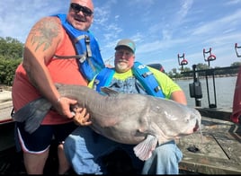 Guided Trophy Catfishing Trips