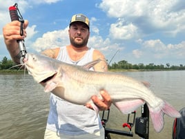 Guided Trophy Catfishing Trips