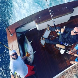 8 Hour Trip – Fall Bluefin Tuna