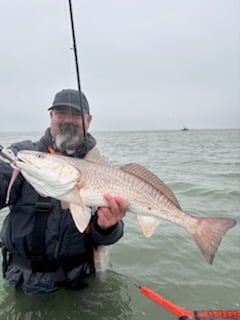 Wade fishing with artificial lures 
