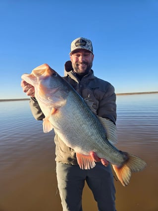 Trophy Largemouth Fishing