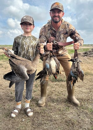 Coastal Prairie Waterfowl Hunt🌾🦆