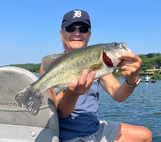 4-8 Hour Trip – Inland Lakes
