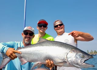Fall Chinook Fishing Adventure 