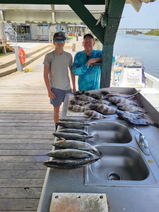 Big Ol' Flathead Catfish Catch