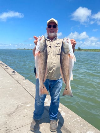 6 Hour Reel Fun Bay and Flats Trip