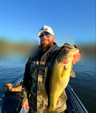 Bass Fishing On Lake Guntersville