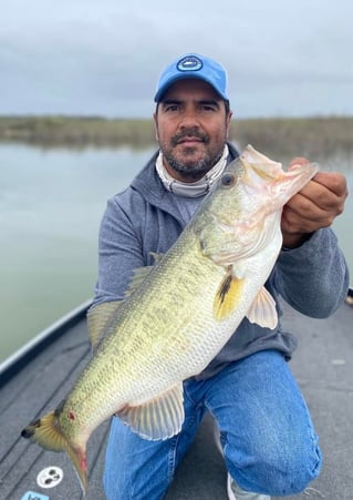 Lake Falcon Fishing Trip