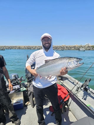 8 Hour Trip – Salmon