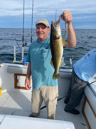 8 Hour Trip – Walleye