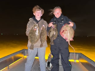 Night Saltwater Bowfishing