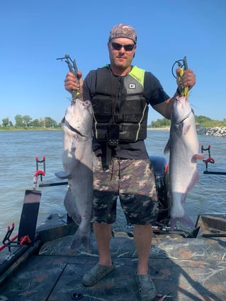 Guided Trophy Catfishing Trips