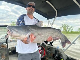 Guided Trophy Catfishing Trips