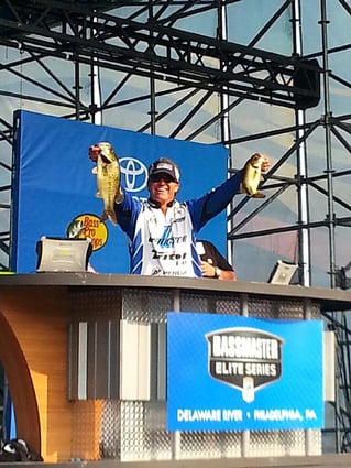 Fish with a PRO on Canyon Lake, TX!