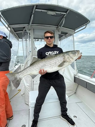 5-6 Hour Trip – Striped Bass