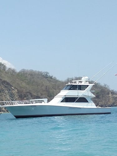 Quepos Fishing Boat Luxury  60’ Viking