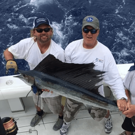 Reel in the Adventure: Key Largo Offshore Fishing