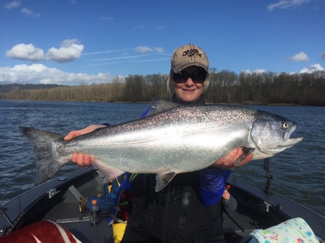 8 Hour Trip – Chinook / Coho Salmon