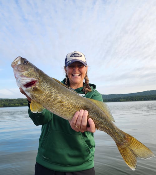 Elite Guide Service- Beaver Lake