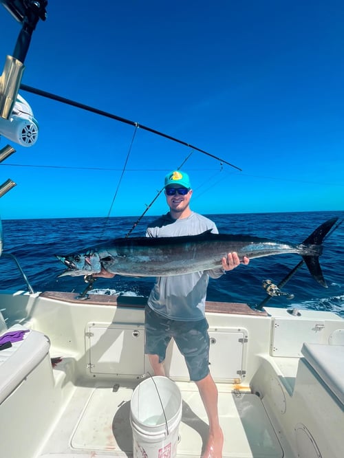 Big Game Fishing - 28′ Century