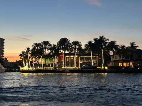 2 Hr. Venice of America Tour