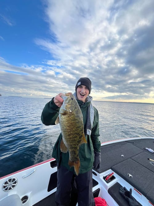  Lake Simcoe (Spring - Fall)