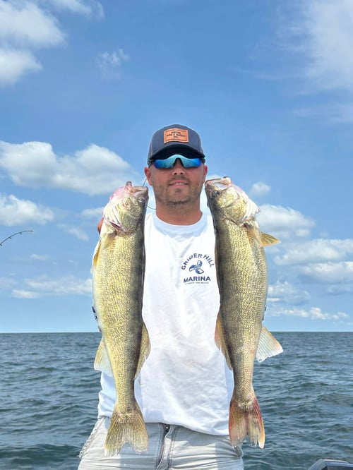 5 Hour Trip – Weekend Walleye