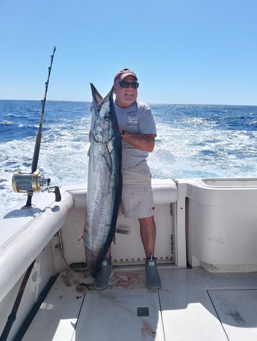 Offshore Fishing Trip - 28 Ft