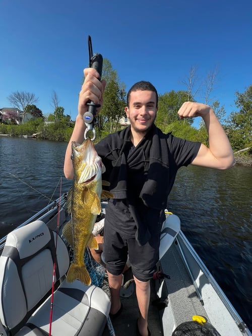 4 Hour Ontario River Fishing