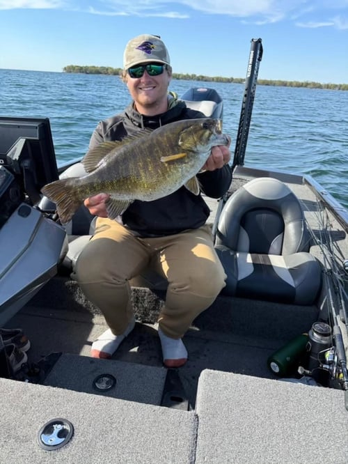 Mississippi River Fishing 