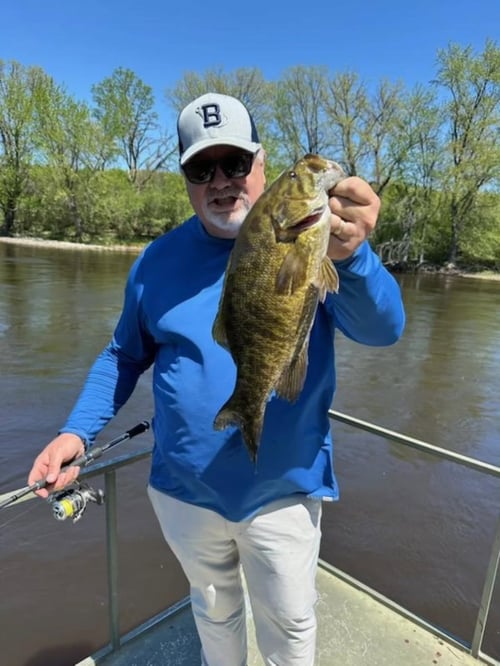 Mississippi River Fishing 
