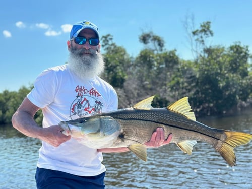 Wading Trip - 17’ Pathfinder