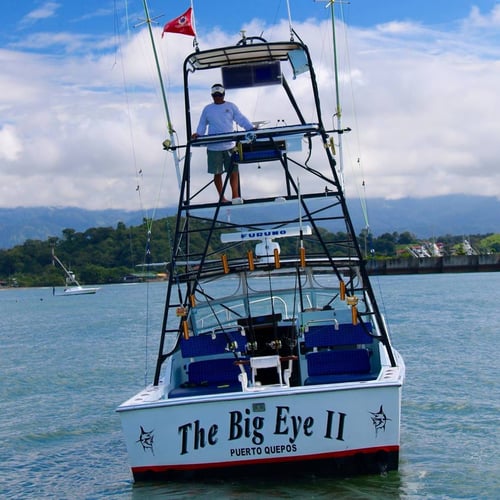 Chasing Big Eyes - 32' Blackwatch
