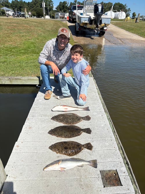 Crystal Coast Inshore Trip - 22'