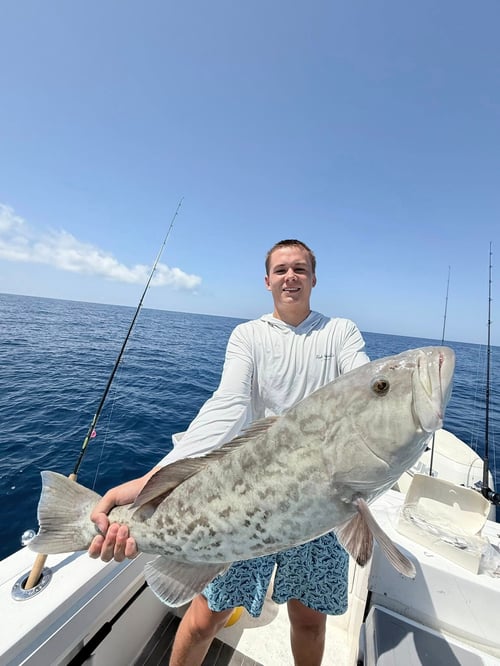 8hr Trip 30-40 Miles Offshore
