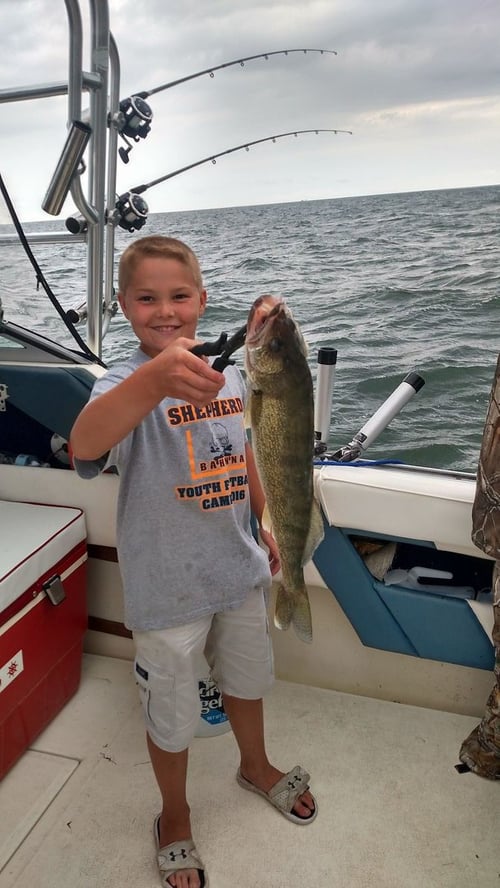 5 Hour Saginaw Bay Walleye Trip