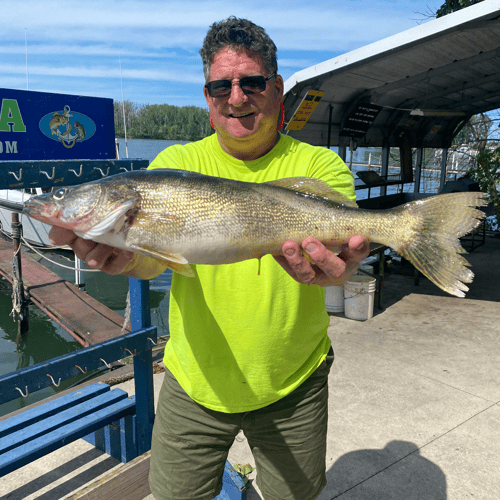 Walleye Fishing in Lakeside Marblehead, Ohio