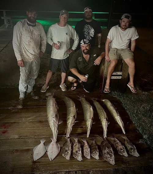 Alligator Gar, Black Drum, Flounder Fishing in Port Aransas, Texas