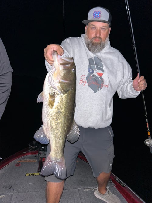 Lake Fork bass green lights trips